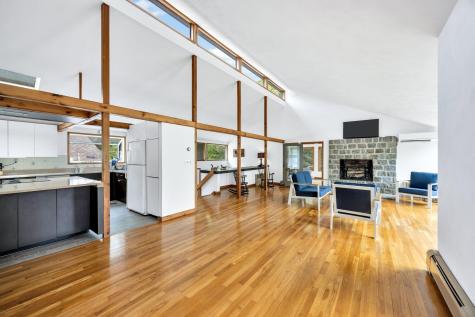 233 Scraggy Neck Road Bourne MA 02534