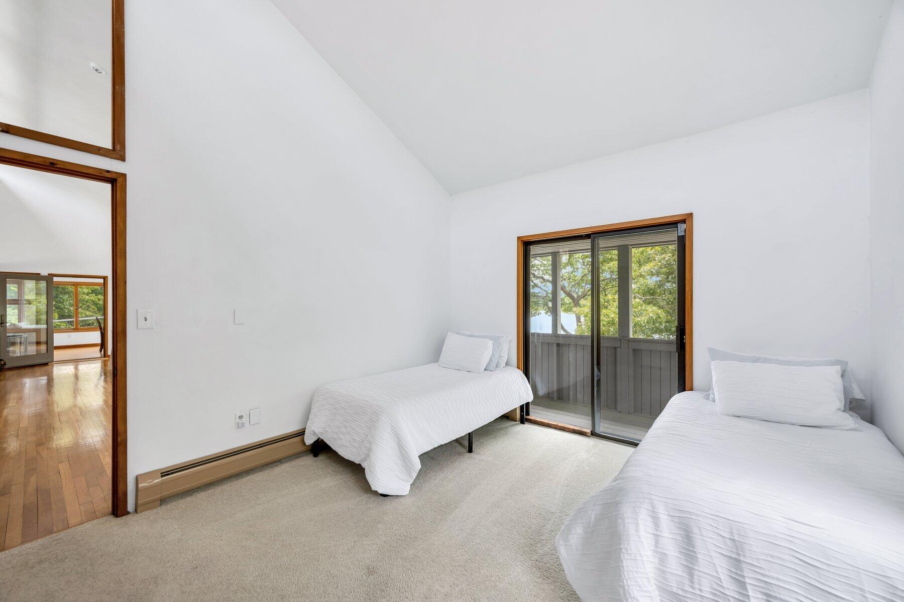 233 Scraggy Neck Road Cataumet MA 02534