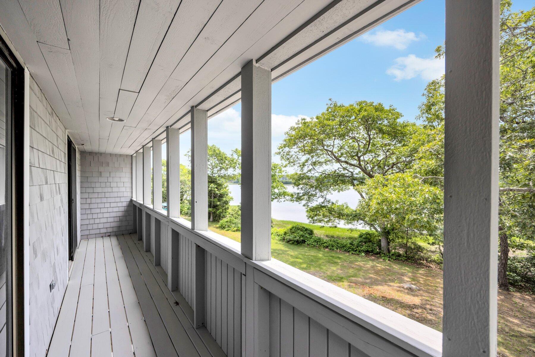 233 Scraggy Neck Road Cataumet MA 02534
