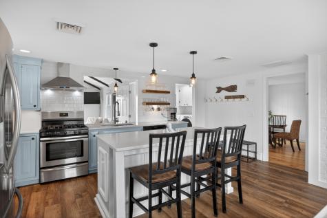 3 Wendy Way Dennis MA 02670