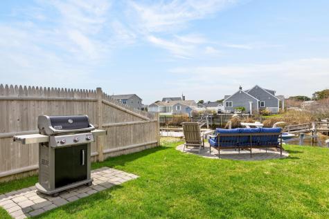 3 Wendy Way Dennis MA 02670