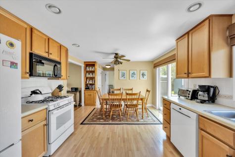 27 Sandpiper Circle Falmouth MA 02536