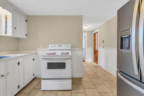 26 Howes Road Yarmouth MA 02664