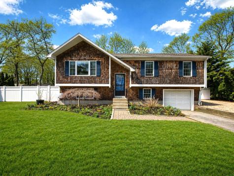 104 Seagate Lane Barnstable MA 02601
