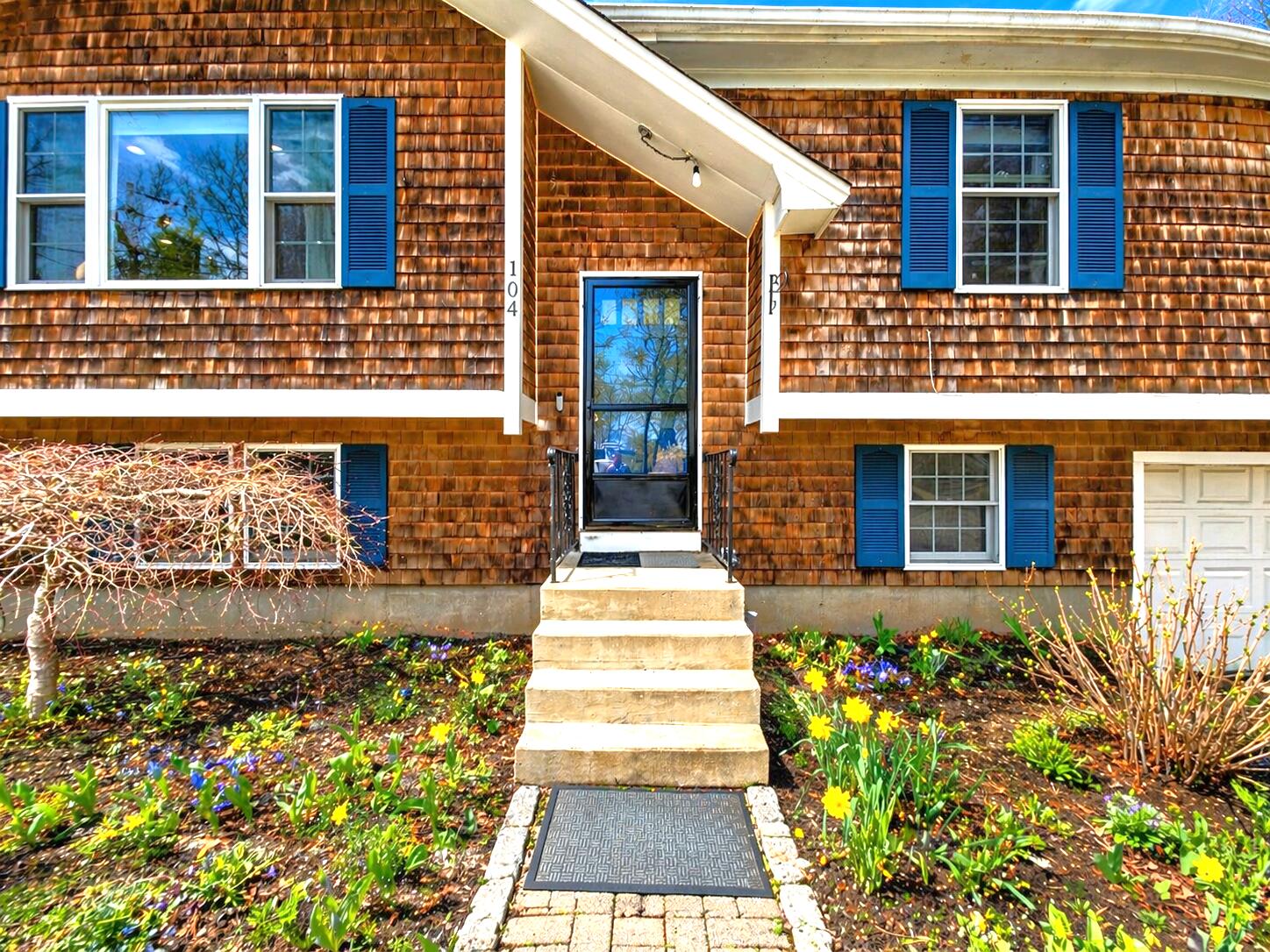 104 Seagate Lane Barnstable MA 02601