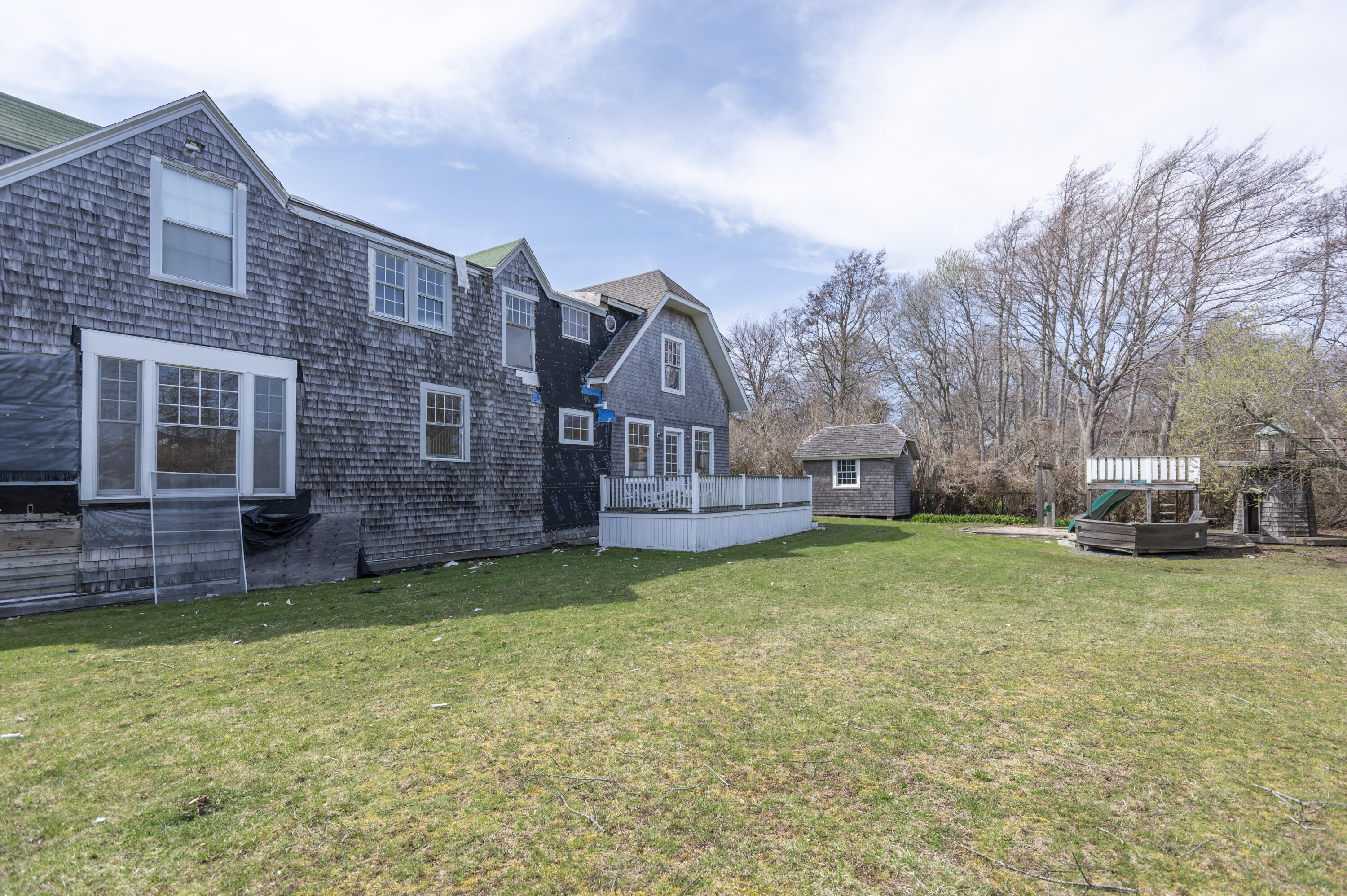 9 Hedge Lane Falmouth MA 02540