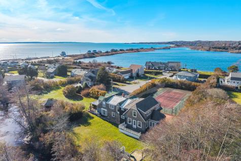 9 Hedge Lane Falmouth MA 02540