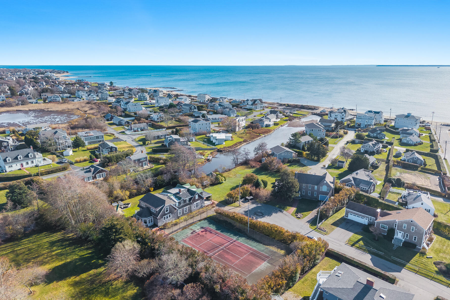9 Hedge Lane Falmouth MA 02540