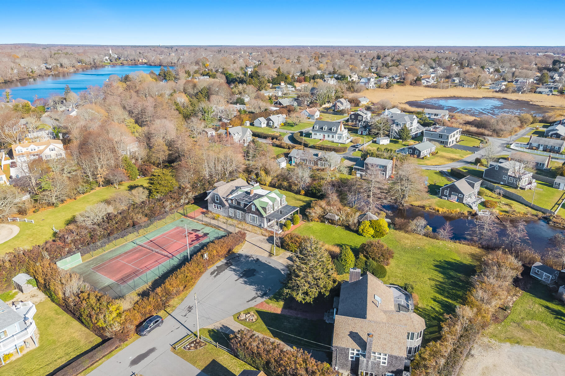 9 Hedge Lane Falmouth MA 02540