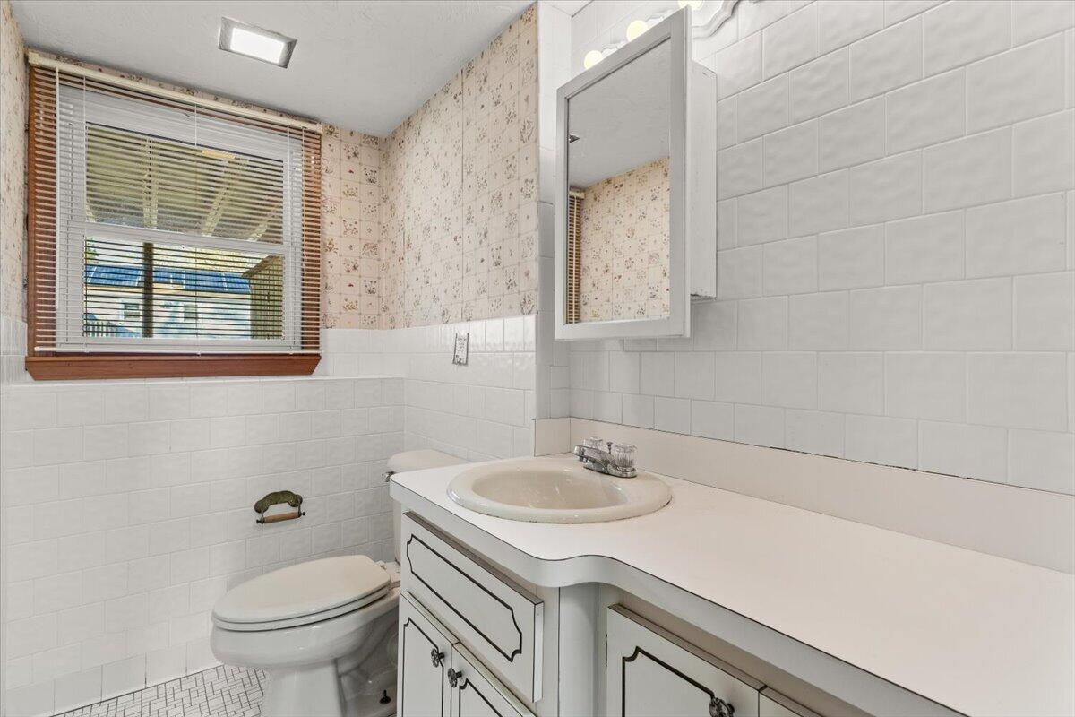 64 Rainbow Road West Yarmouth MA 02673