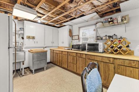 64 Rainbow Road Yarmouth MA 02673
