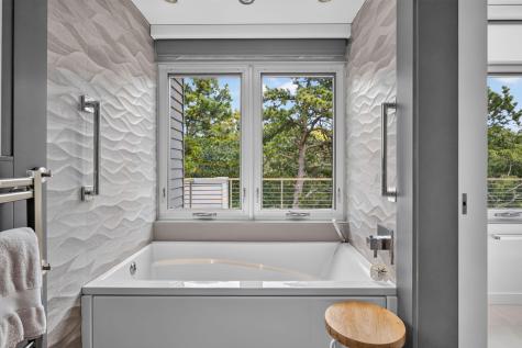 6 Huckleberry Lane Truro MA 02666