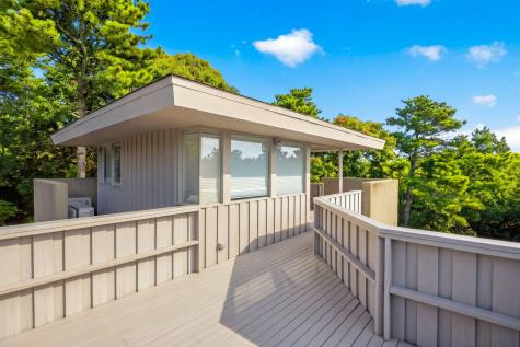 6 Huckleberry Lane Truro MA 02666