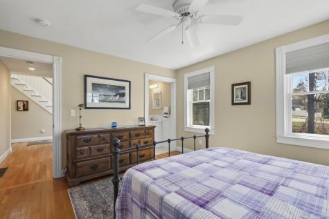 31 Hillside Avenue Falmouth MA 02556