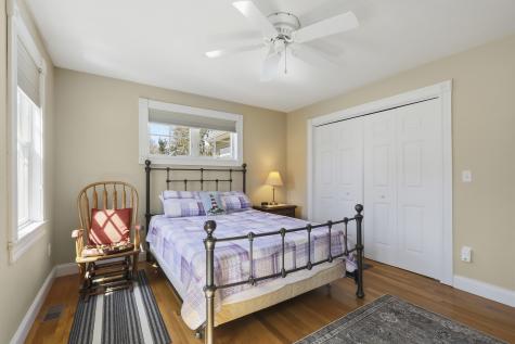 31 Hillside Avenue Falmouth MA 02556