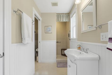 31 Hillside Avenue Falmouth MA 02556