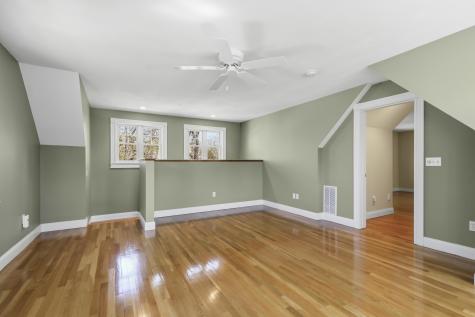 31 Hillside Avenue Falmouth MA 02556