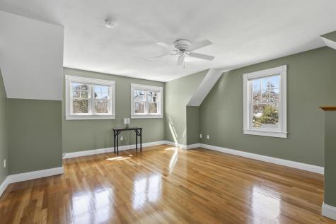 31 Hillside Avenue Falmouth MA 02556