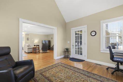 31 Hillside Avenue Falmouth MA 02556