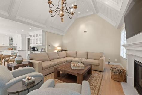 54 Greensward Circle Mashpee MA 02649