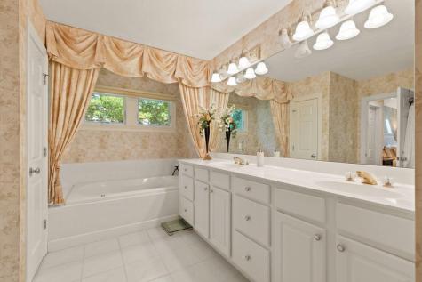 54 Greensward Circle Mashpee MA 02649