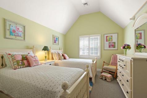 54 Greensward Circle Mashpee MA 02649