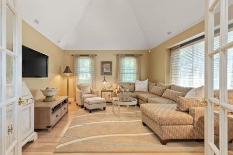 54 Greensward Circle Mashpee MA 02649