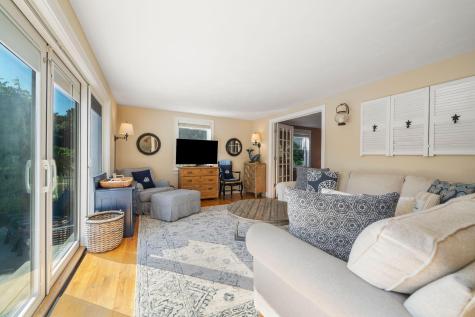 20 Lords Pond Road Chatham MA 02633