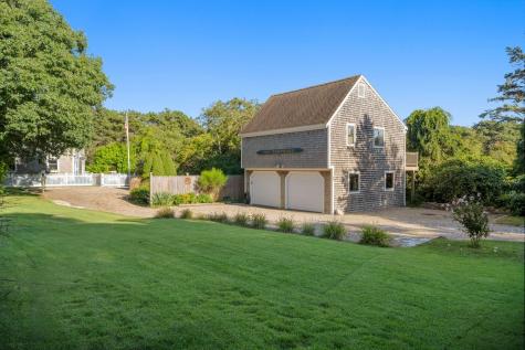 20 Lords Pond Road Chatham MA 02633