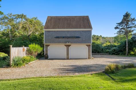 20 Lords Pond Road Chatham MA 02633