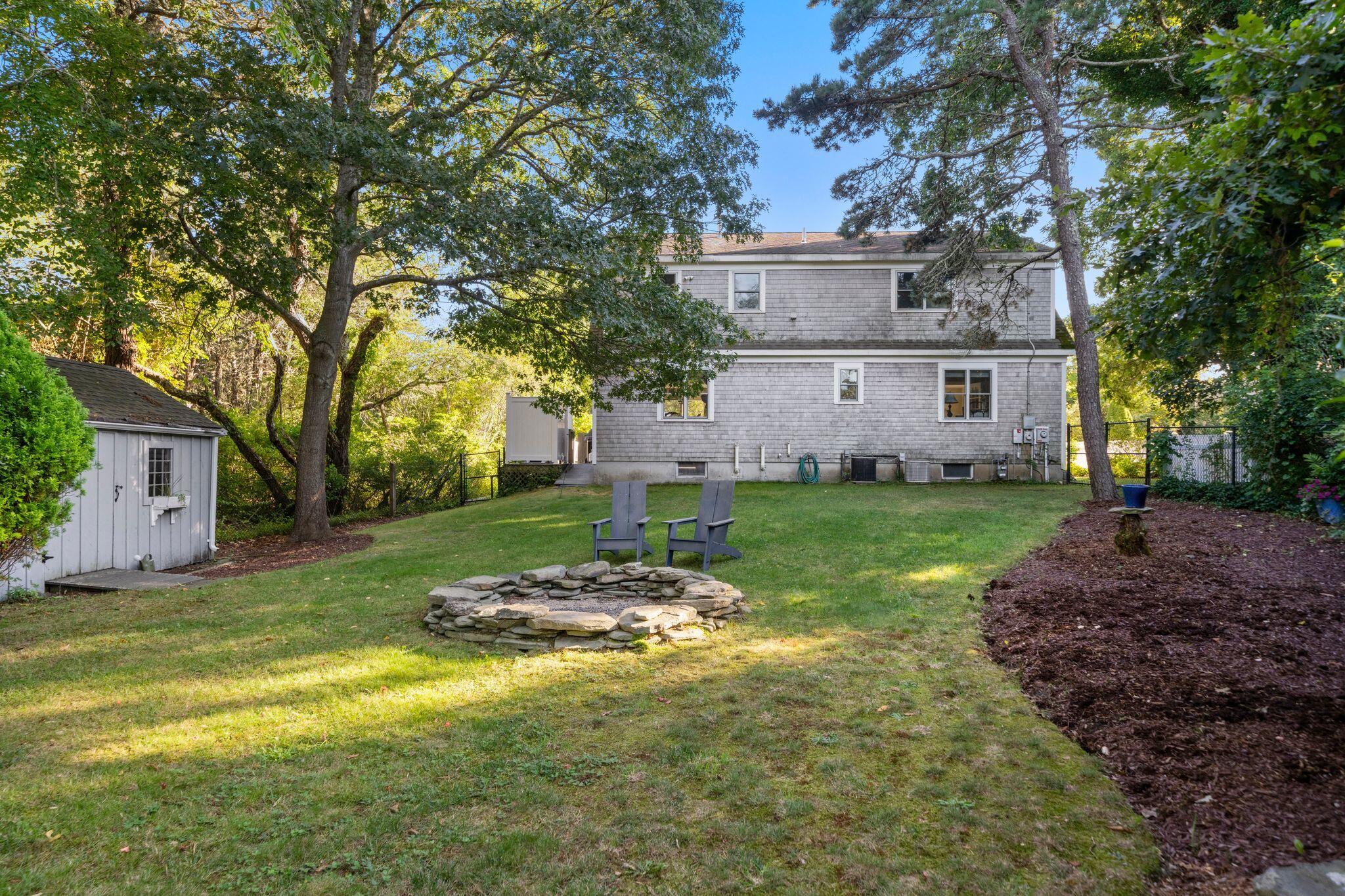 20 Lords Pond Road Chatham MA 02633