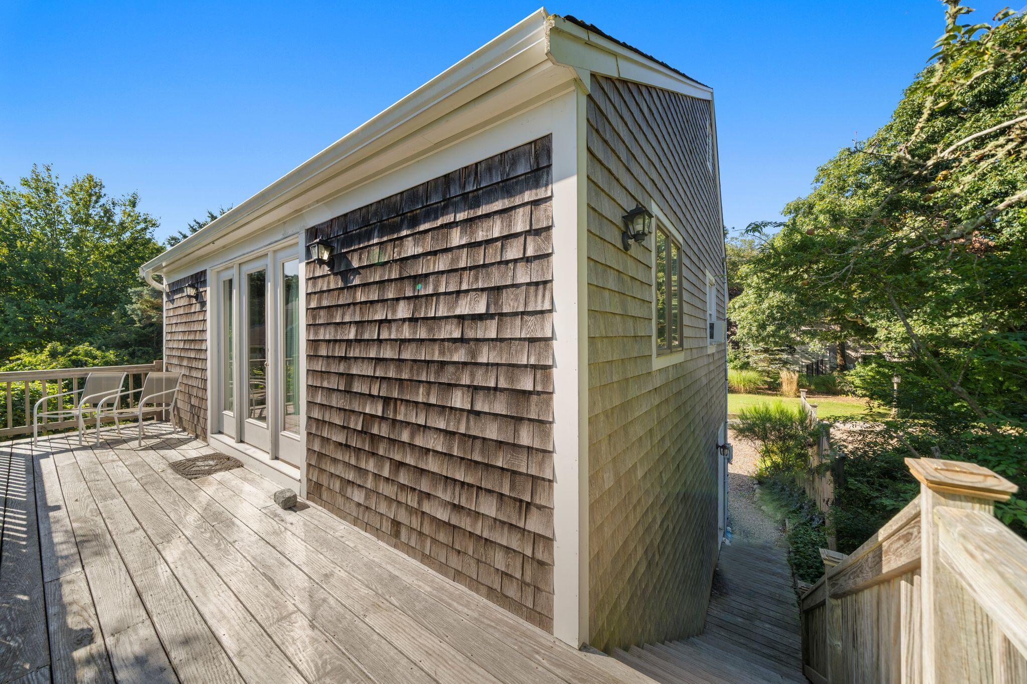 20 Lords Pond Road Chatham MA 02633