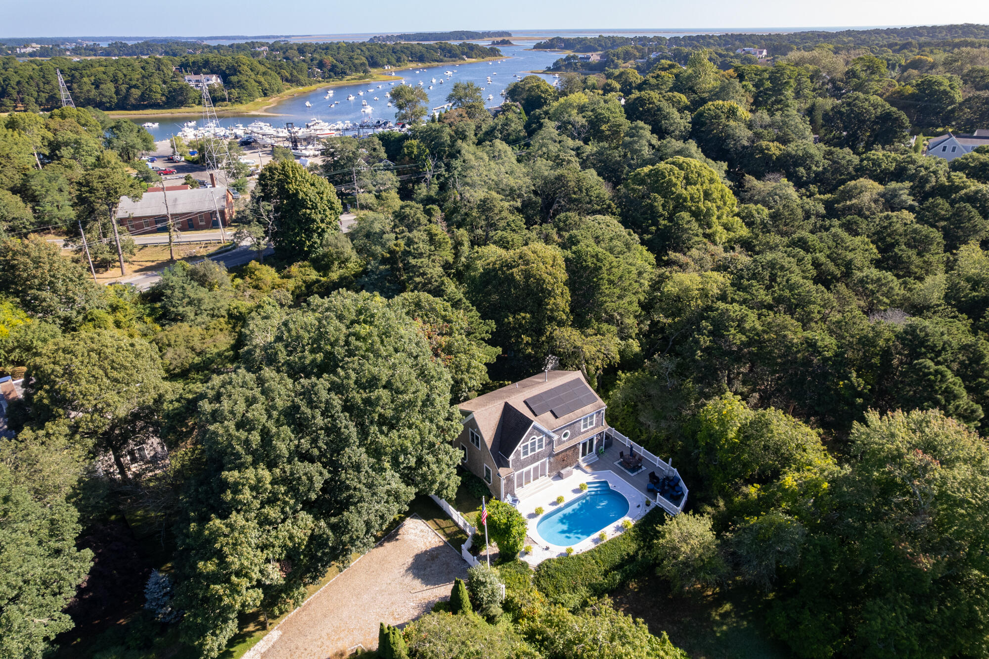 20 Lords Pond Road Chatham MA 02633