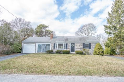 28 Swift Brook Road Yarmouth MA 02664