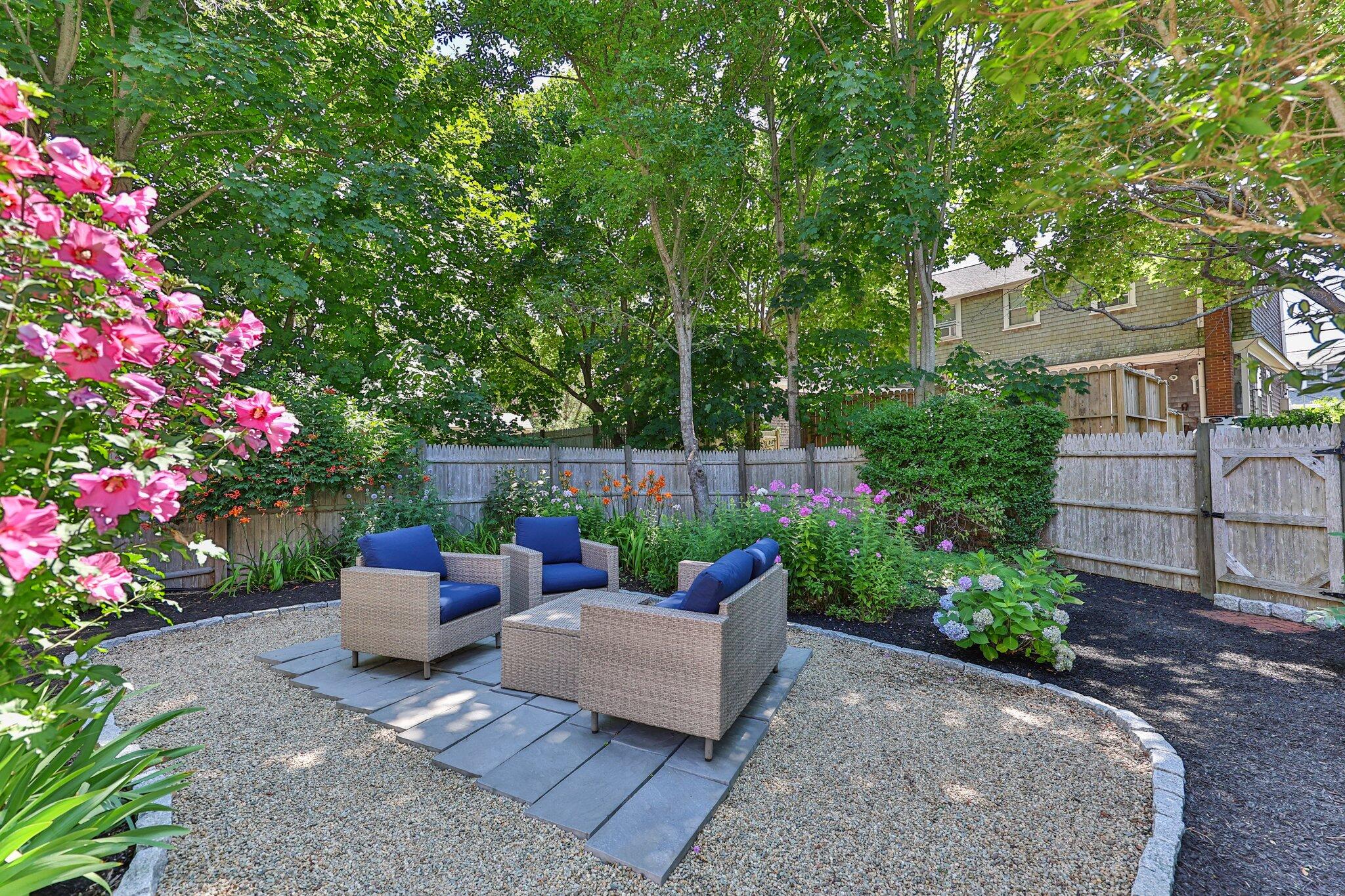 343 Bradford Street Provincetown MA 02657
