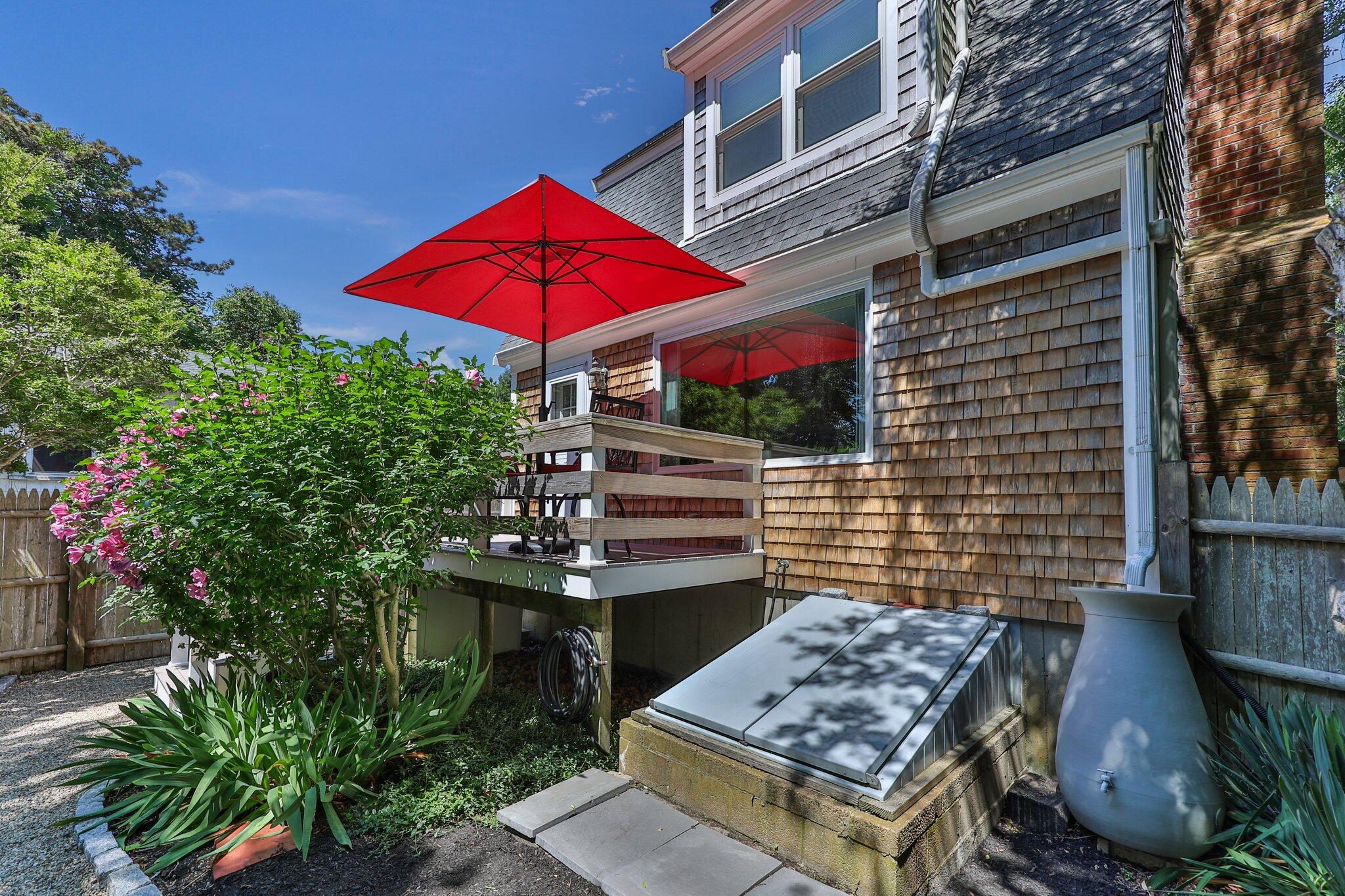 343 Bradford Street Provincetown MA 02657