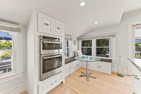 88 Bridge Street Osterville MA 02655