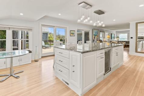 88 Bridge Street Osterville MA 02655