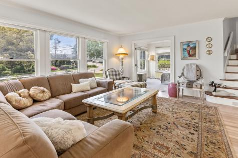 88 Bridge Street Osterville MA 02655