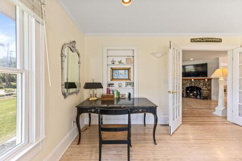 88 Bridge Street Osterville MA 02655