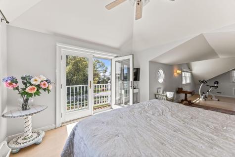 88 Bridge Street Osterville MA 02655