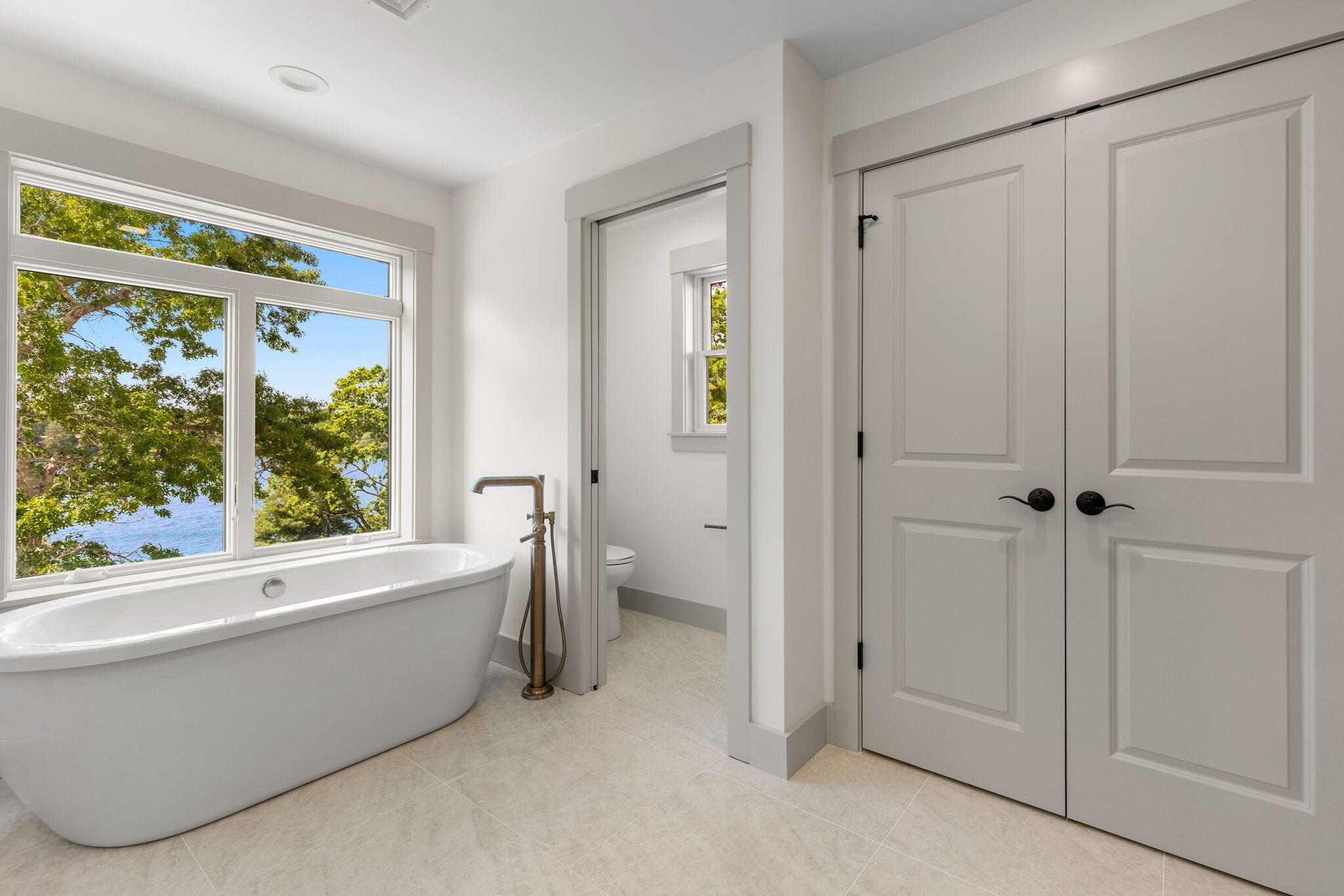 73 Lake Shore Drive Falmouth MA 02536