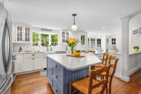 27 Two Ponds Road Falmouth MA 02540