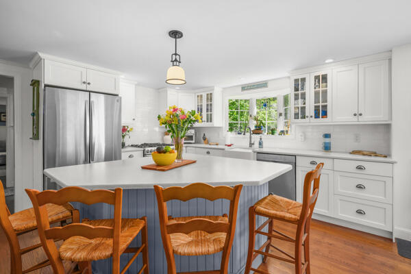 27 Two Ponds Road Falmouth MA 02540