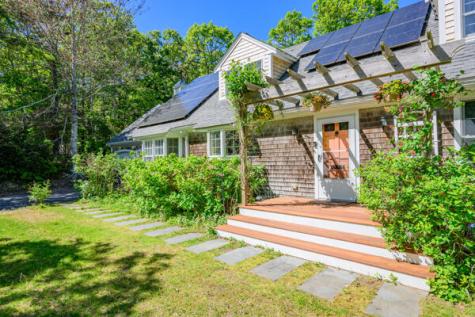 27 Two Ponds Road Falmouth MA 02540