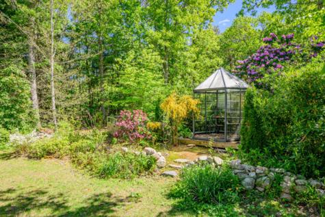 27 Two Ponds Road Falmouth MA 02540