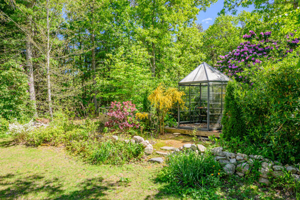 27 Two Ponds Road Falmouth MA 02540
