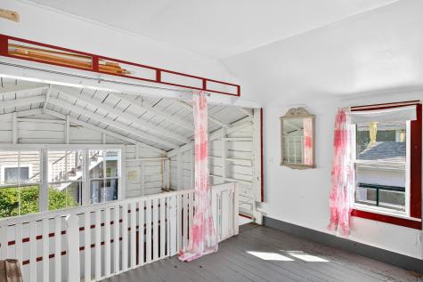 37 Pearl Street Provincetown MA 02657