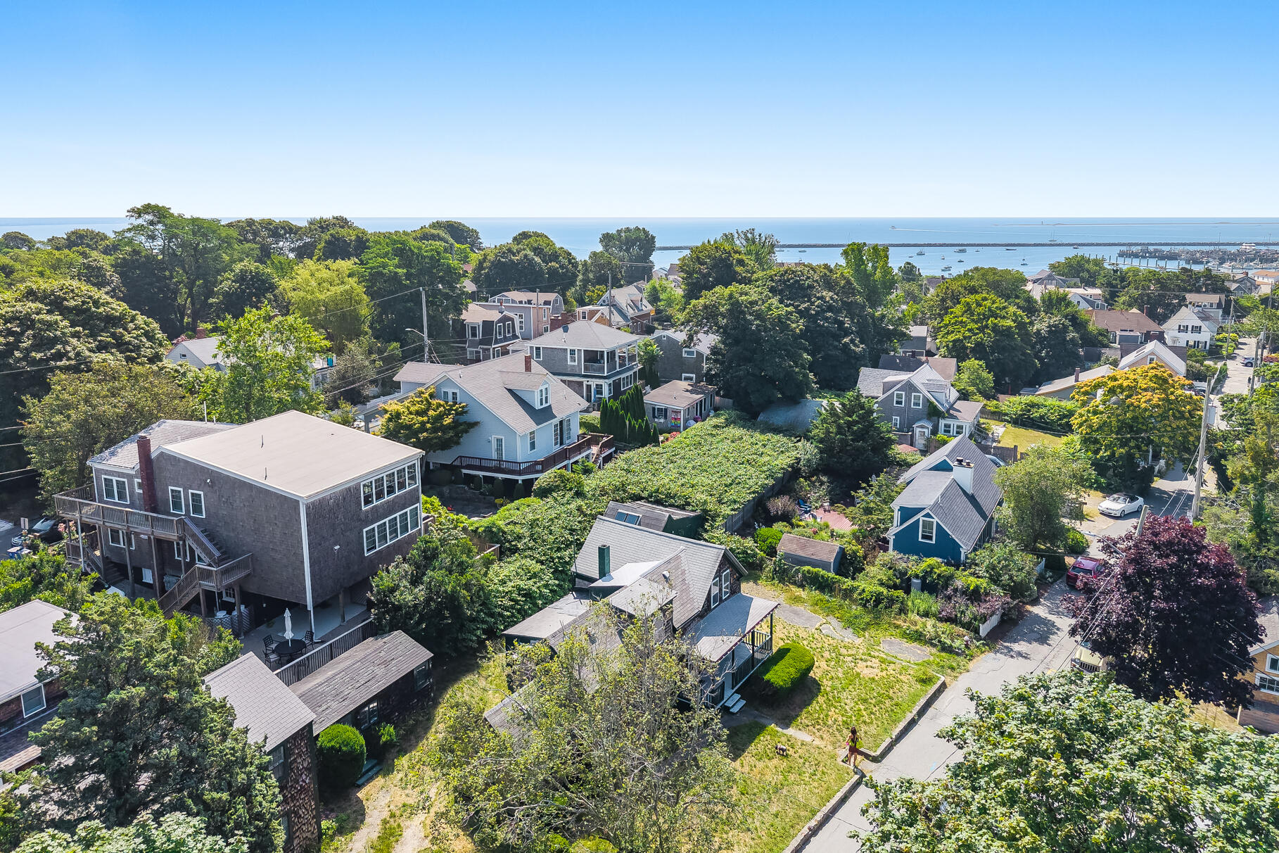 37 Pearl Street Provincetown MA 02657