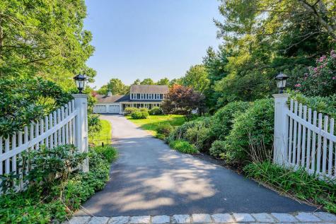 4 Firefly Lane Sandwich MA 02563